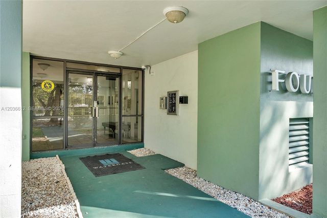 2781 Taft Street 303, Hollywood, FL 33020