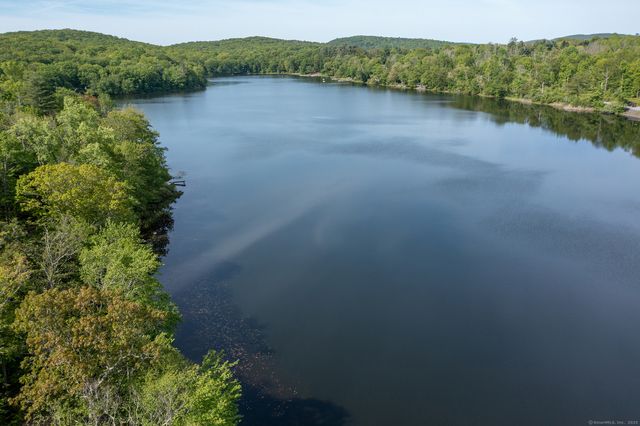 56 Mount Tom Passway, Morris, CT 06763