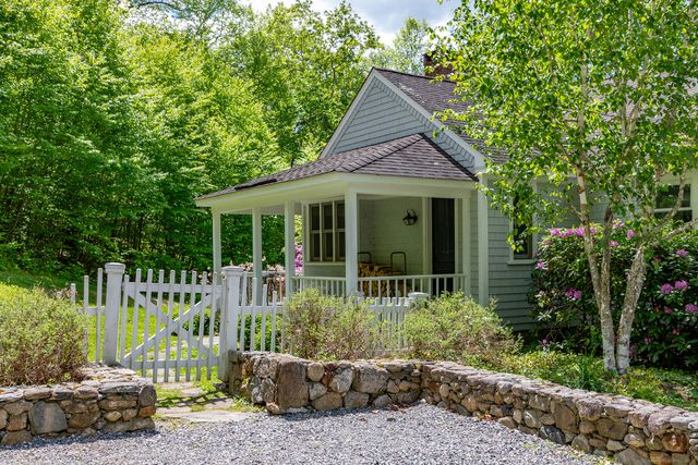 56 Mount Tom Passway, Morris, CT 06763