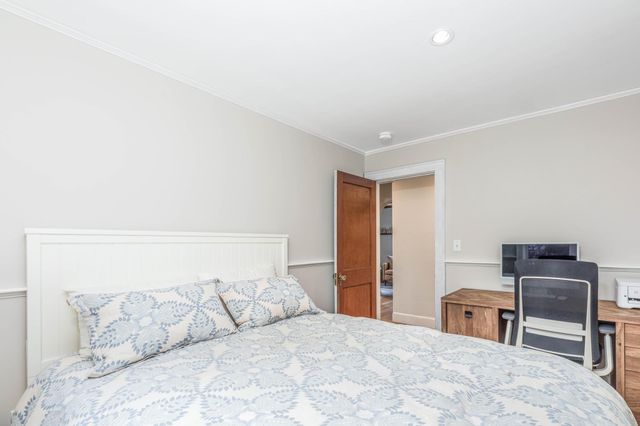 114 Fairview Avenue, Portsmouth, NH 03801