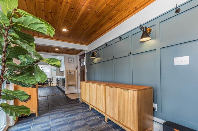 114 Fairview Avenue, Portsmouth, NH 03801