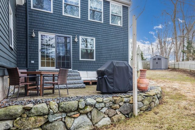 114 Fairview Avenue, Portsmouth, NH 03801