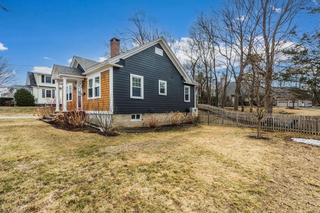 114 Fairview Avenue, Portsmouth, NH 03801