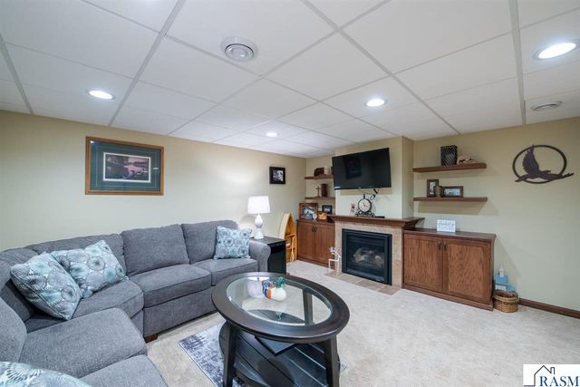 318 W Livermore Street, St. Peter, MN 56082