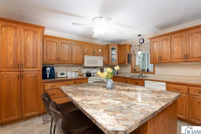 318 W Livermore Street, St. Peter, MN 56082