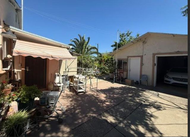 1716 Eldridge Ave, Sacramento, CA 95815