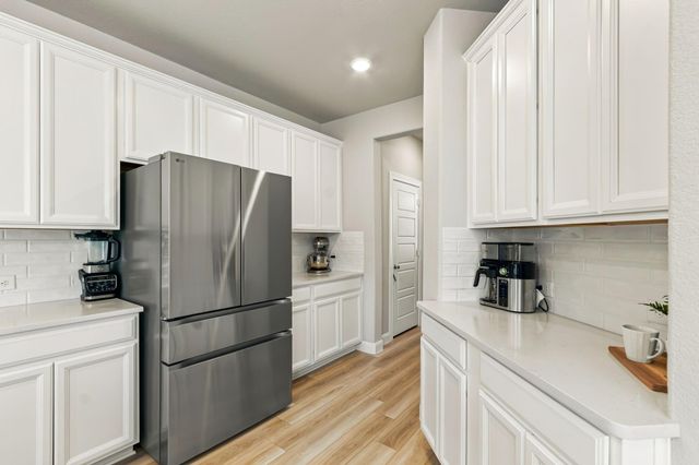 7050 Lauren Oak Drive, Conroe, TX 77304