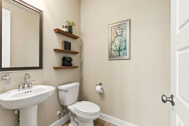 7050 Lauren Oak Drive, Conroe, TX 77304