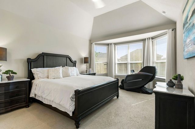 7050 Lauren Oak Drive, Conroe, TX 77304