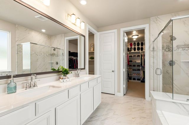 7050 Lauren Oak Drive, Conroe, TX 77304