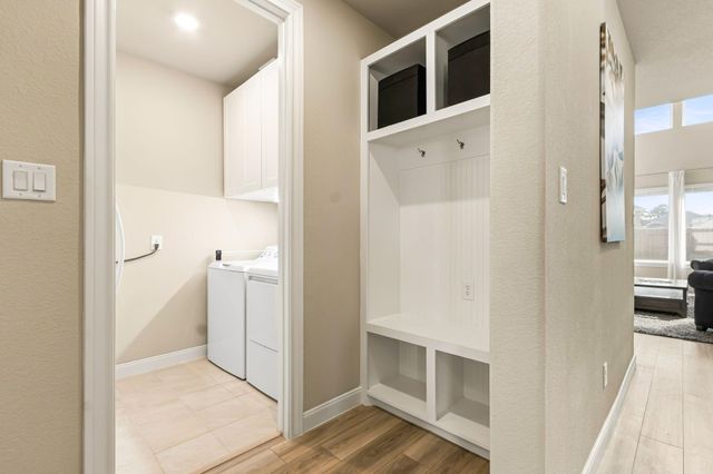 7050 Lauren Oak Drive, Conroe, TX 77304