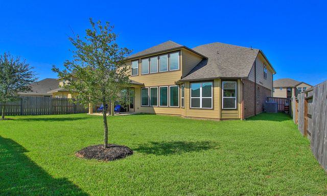 7050 Lauren Oak Drive, Conroe, TX 77304