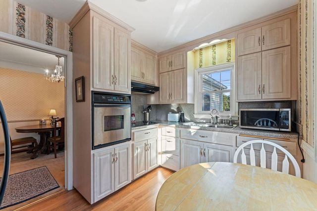 5024 Kent Avenue, Edina, MN 55436