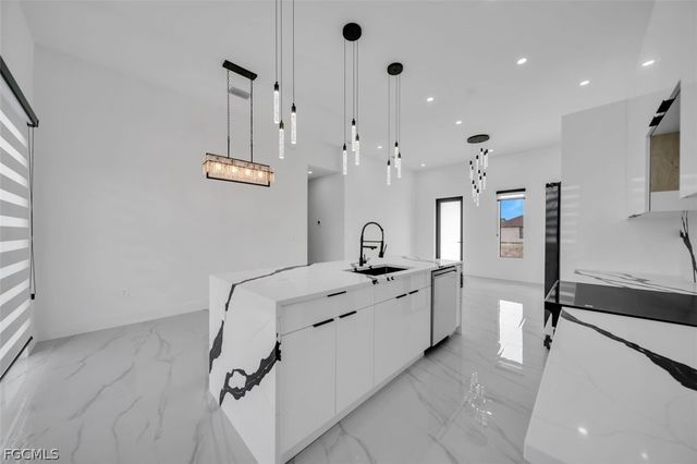 3101 Sara AVE S, Lehigh Acres, FL 33976