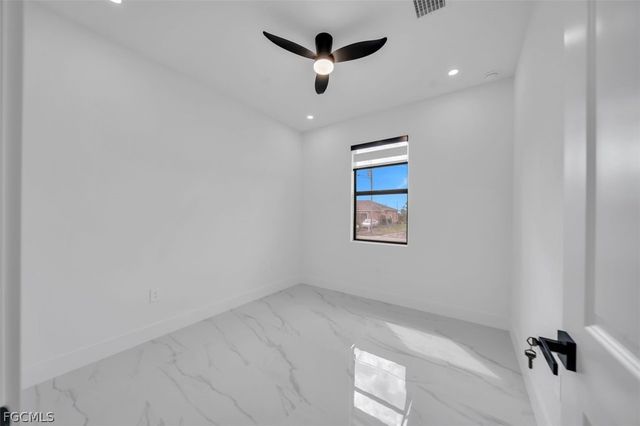 3101 Sara AVE S, Lehigh Acres, FL 33976