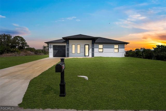 3101 Sara AVE S, Lehigh Acres, FL 33976