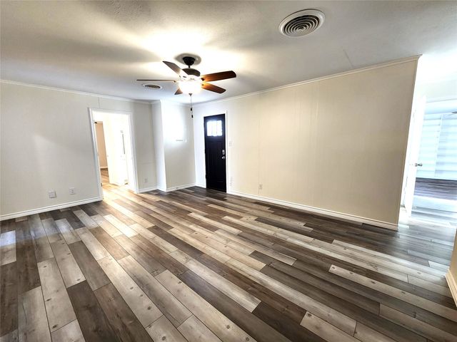 1401 E Sherman Drive, Denton, TX 76209