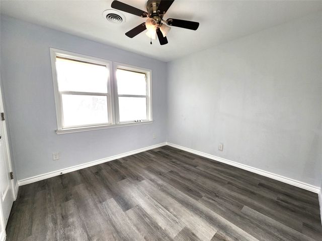 1401 E Sherman Drive, Denton, TX 76209