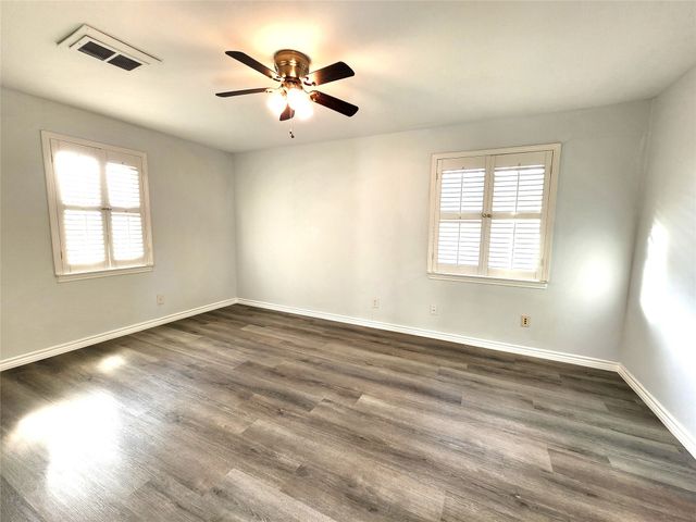 1401 E Sherman Drive, Denton, TX 76209