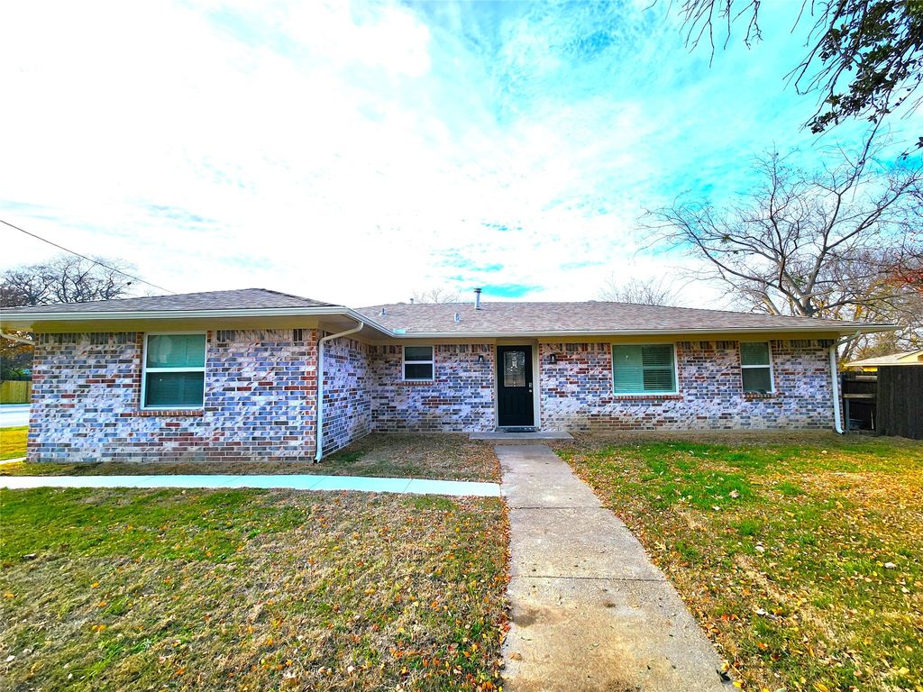 1401 E Sherman Drive, Denton, TX 76209
