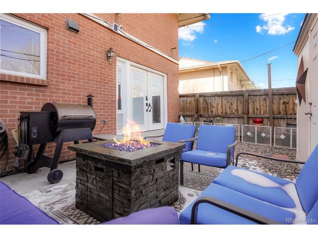 538 S Xenon Ct, Lakewood, CO 80228