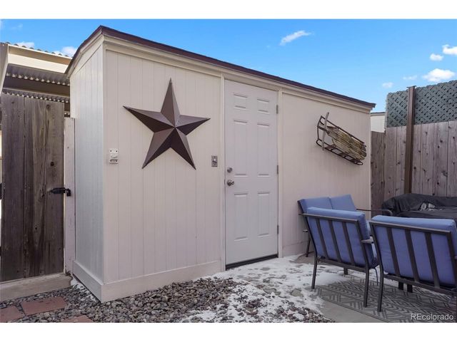 538 S Xenon Ct, Lakewood, CO 80228
