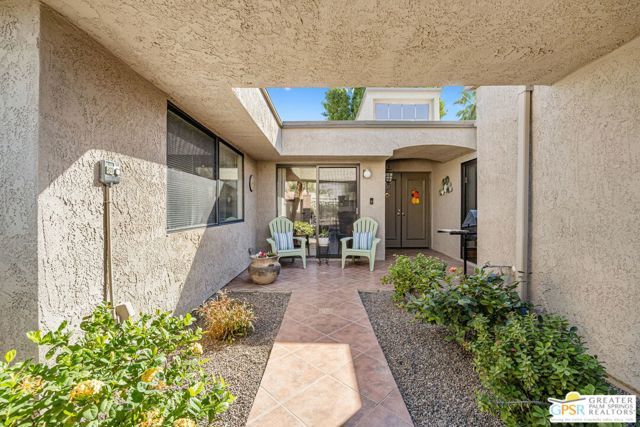 3020 Calle Loreto, Palm Springs, CA 92264