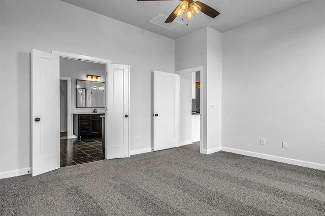 716 Argos Road, Yukon, OK 73099