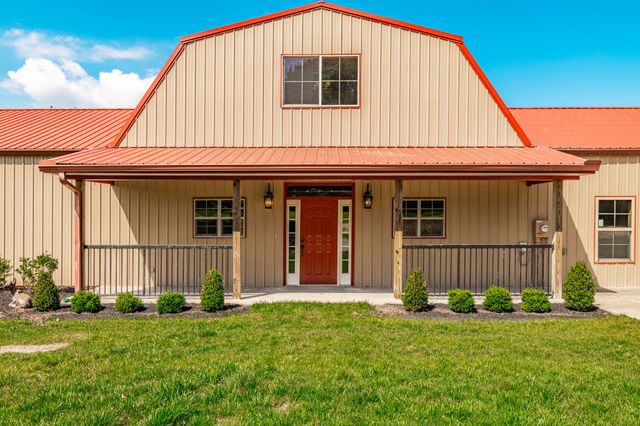2726 New Hall Rd, Greenbrier, TN 37073