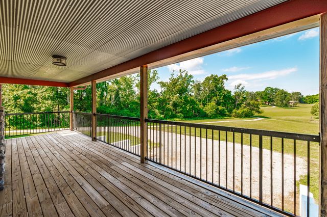 2726 New Hall Rd, Greenbrier, TN 37073
