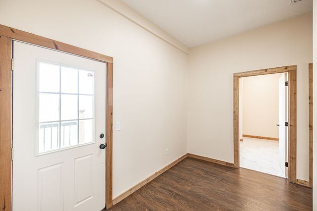 2726 New Hall Rd, Greenbrier, TN 37073