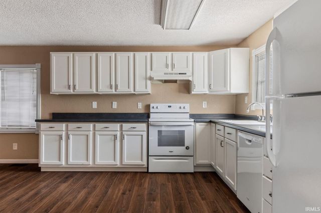 211 S Sherman Street, Lagrange, IN 46761
