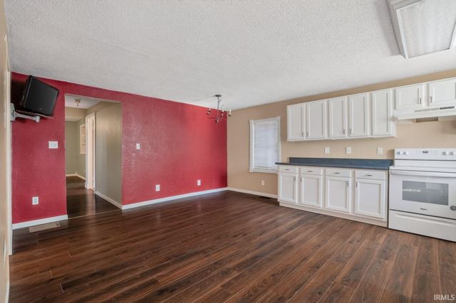 211 S Sherman Street, Lagrange, IN 46761