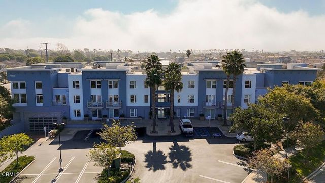 1901 Victoria Avenue 115, Oxnard, CA 93035