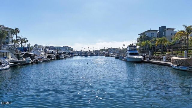 1901 Victoria Avenue 115, Oxnard, CA 93035