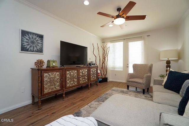 1901 Victoria Avenue 115, Oxnard, CA 93035