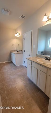 206 Gray Birch Loop, Youngsville, LA 70592