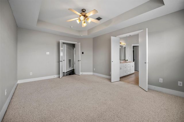 9705 Linkmeadow Lane, Houston, TX 77025