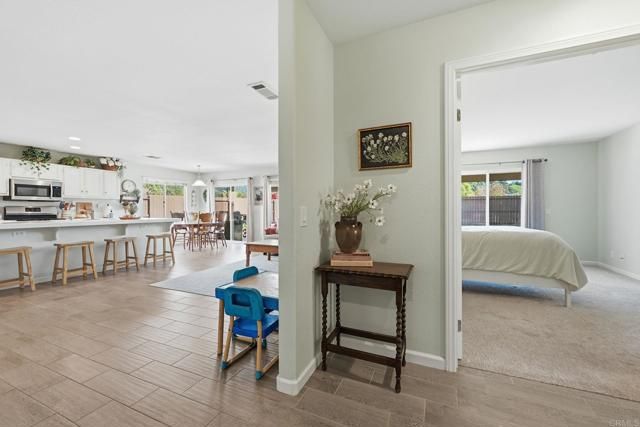 618 Jacks Creek Road, Escondido, CA 92027