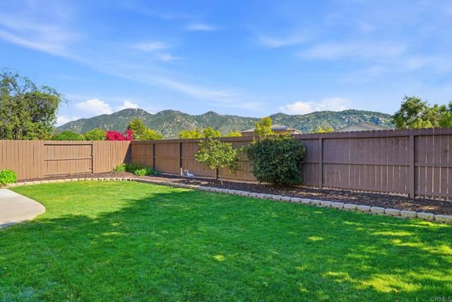 618 Jacks Creek Road, Escondido, CA 92027