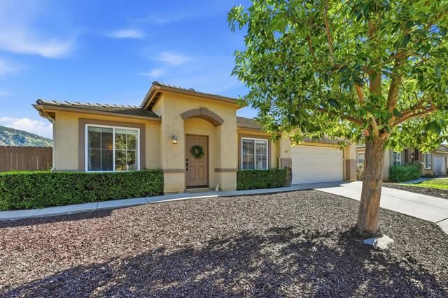 618 Jacks Creek Road, Escondido, CA 92027