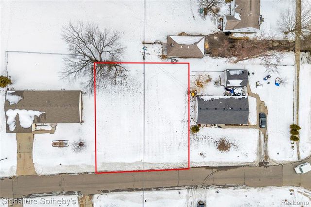 2983 Dashwood Drive, Troy, MI 48083