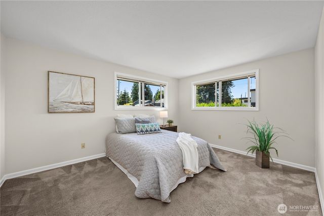 15734 14th Avenue SW, Burien, WA 98166