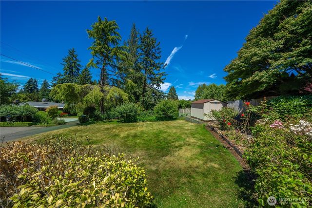 15734 14th Avenue SW, Burien, WA 98166