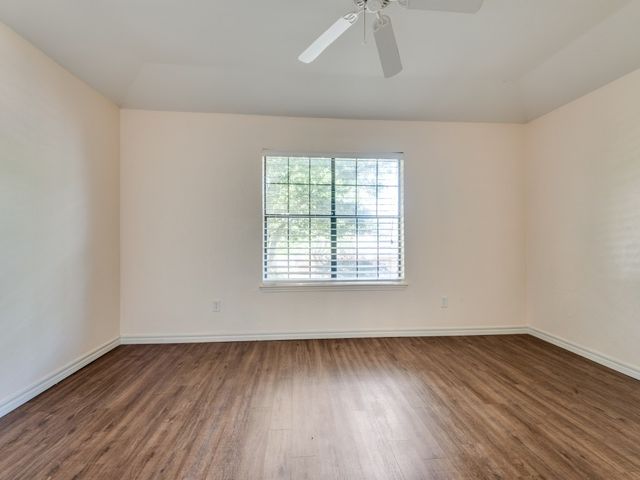 4411 Willow Bend Drive, Arlington, TX 76017