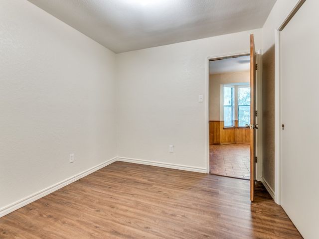 4411 Willow Bend Drive, Arlington, TX 76017