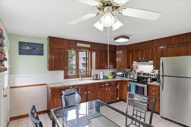 126 N Central St, East Bridgewater, MA 02333