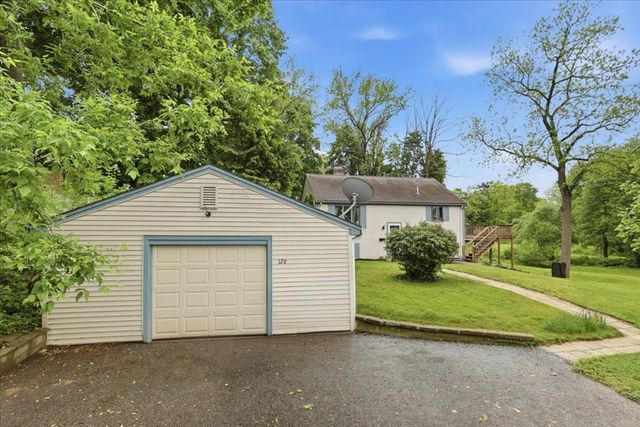 126 N Central St, East Bridgewater, MA 02333