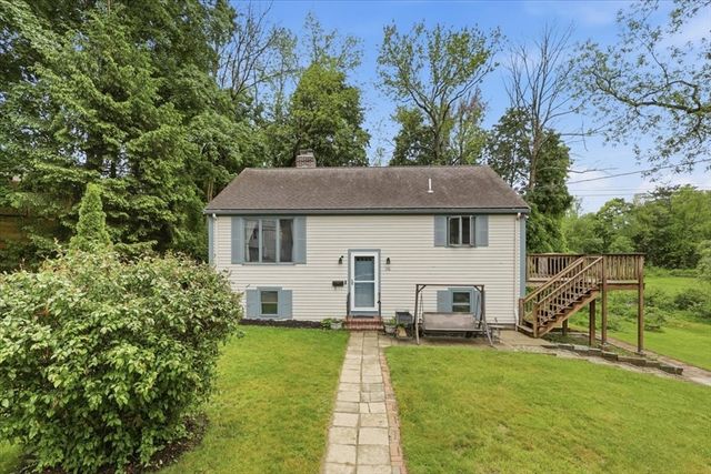 126 N Central St, East Bridgewater, MA 02333