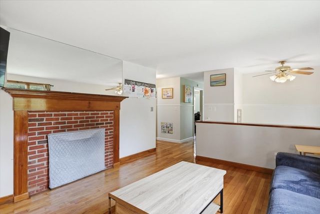 126 N Central St, East Bridgewater, MA 02333